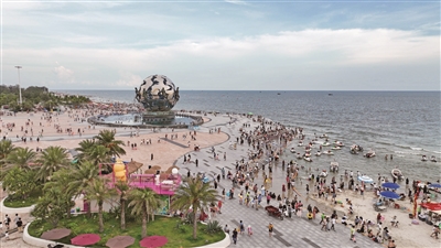 配资专业在线炒股配资 欢乐戏水 清凉一“夏”